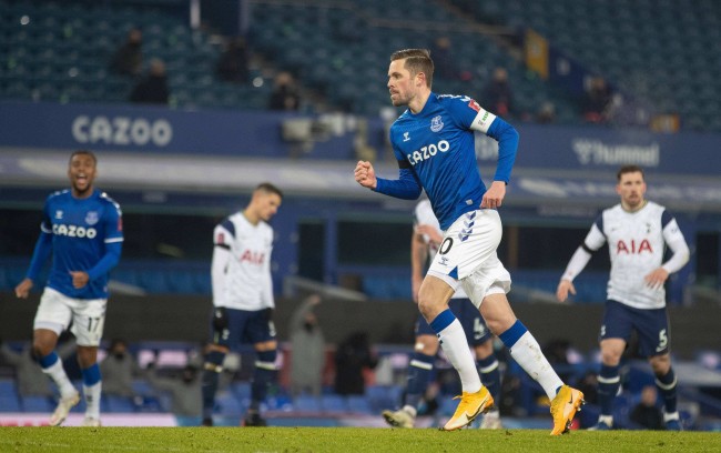 根据赛后的 根据赛后的